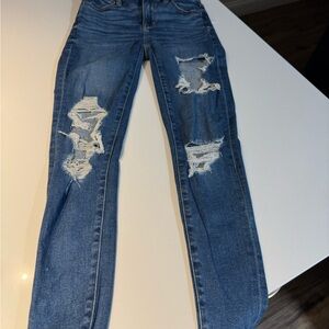 American Eagle Distressed Blue Jeans